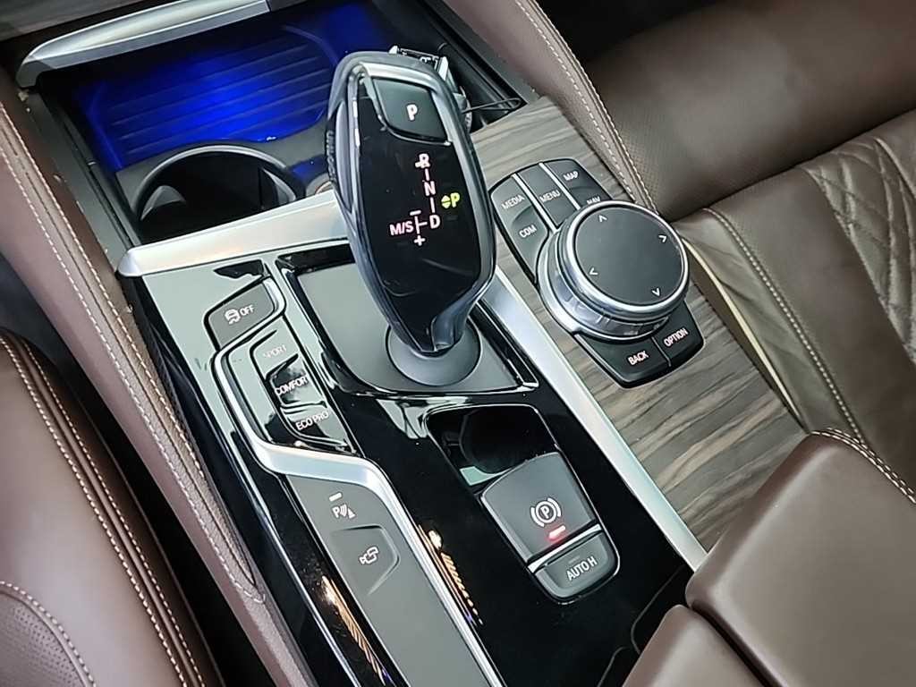 BMW 5시리즈 5시리즈 (G30) 530i M 스포츠 플러스 이미지 8