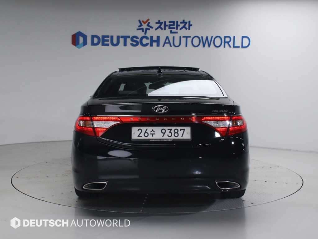 현대 그랜저 그랜저 HG HG300 PREMIUM 기본형 이미지 4