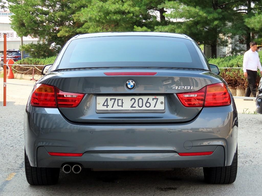 BMW 4시리즈 4시리즈 (F32) 428i 컨버터블 M 스포츠 이미지 4