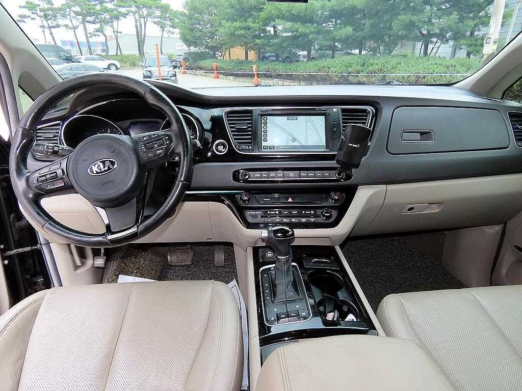 기아 카니발 올 뉴 카니발 디젤 9인승 노블레스 이미지 7