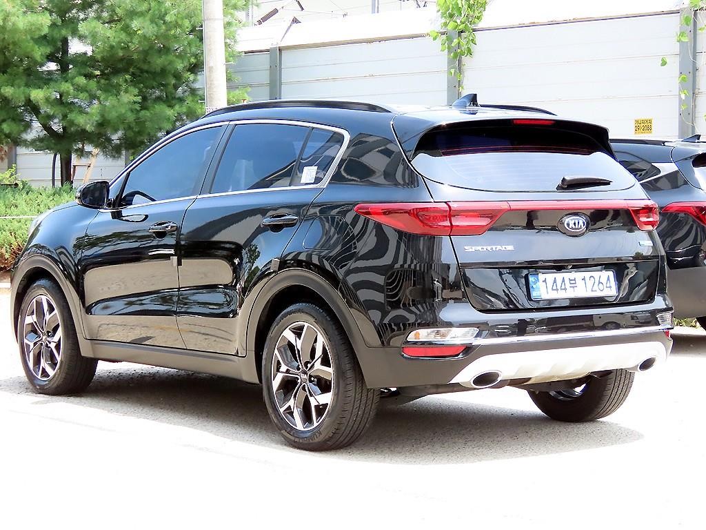 기아 스포티지 스포티지 더 볼드 1.6 디젤 2WD 프레스티지 이미지 3