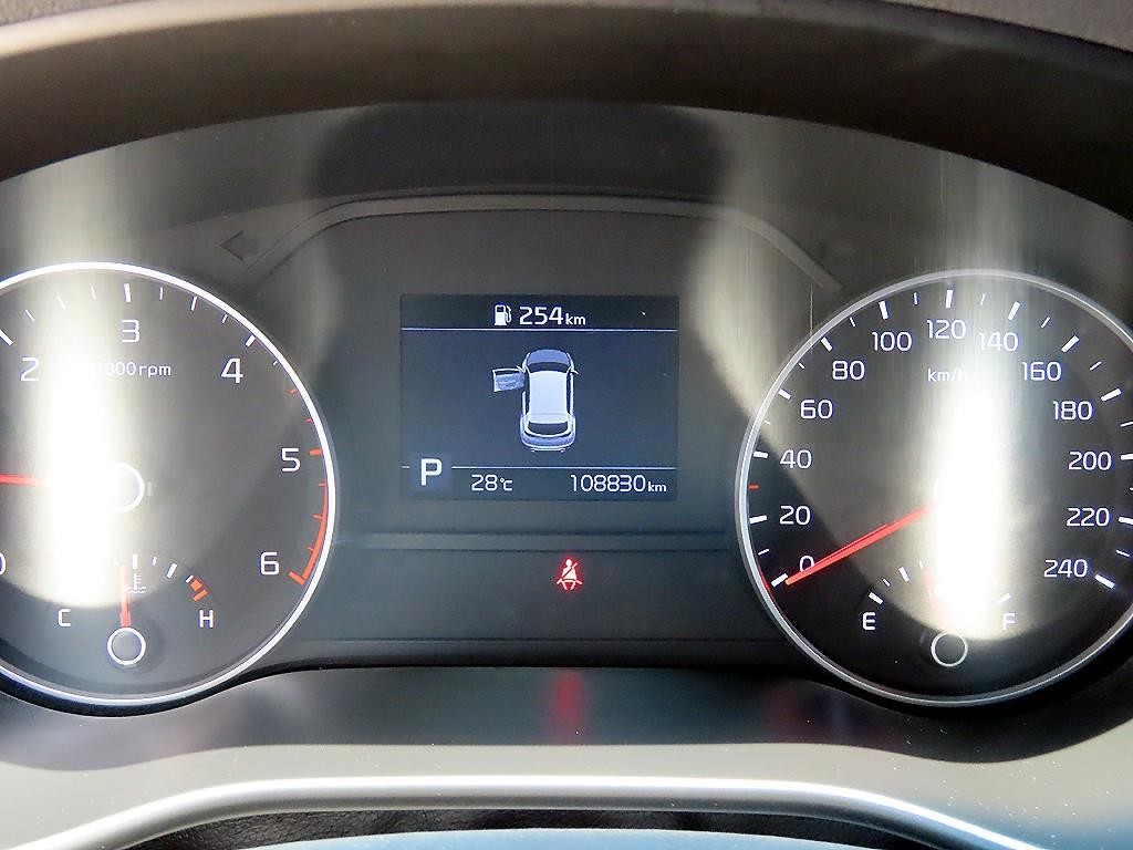 기아 스포티지 스포티지 더 볼드 1.6 디젤 2WD 프레스티지 이미지 9
