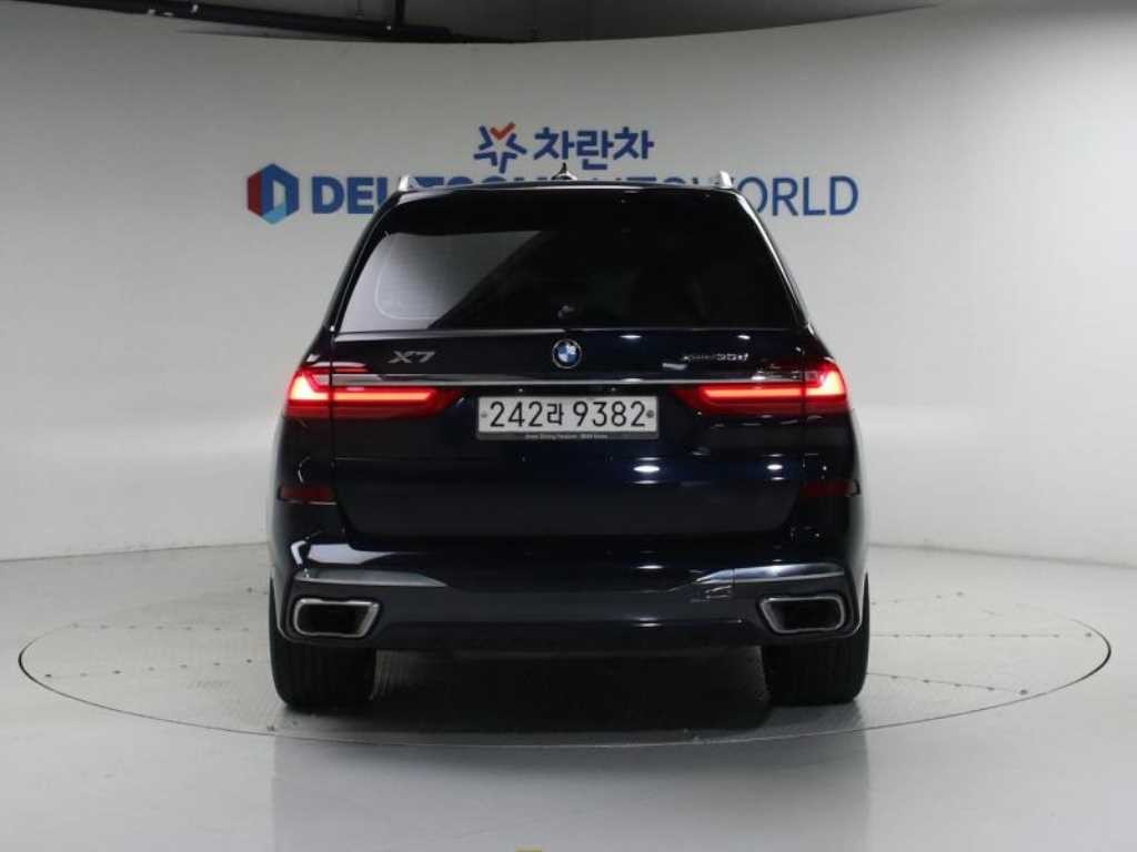 BMW X7 X7 (G07) xDrive 30d M 스포츠 6인승 이미지 4