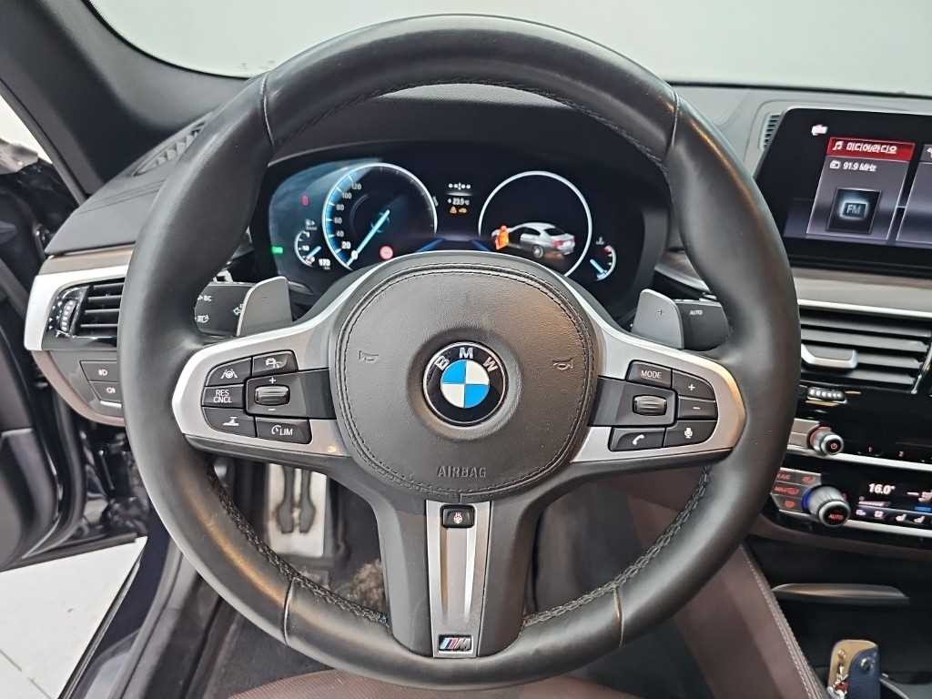 BMW 5시리즈 5시리즈 (G30) 520d M 스포츠 플러스 이미지 9