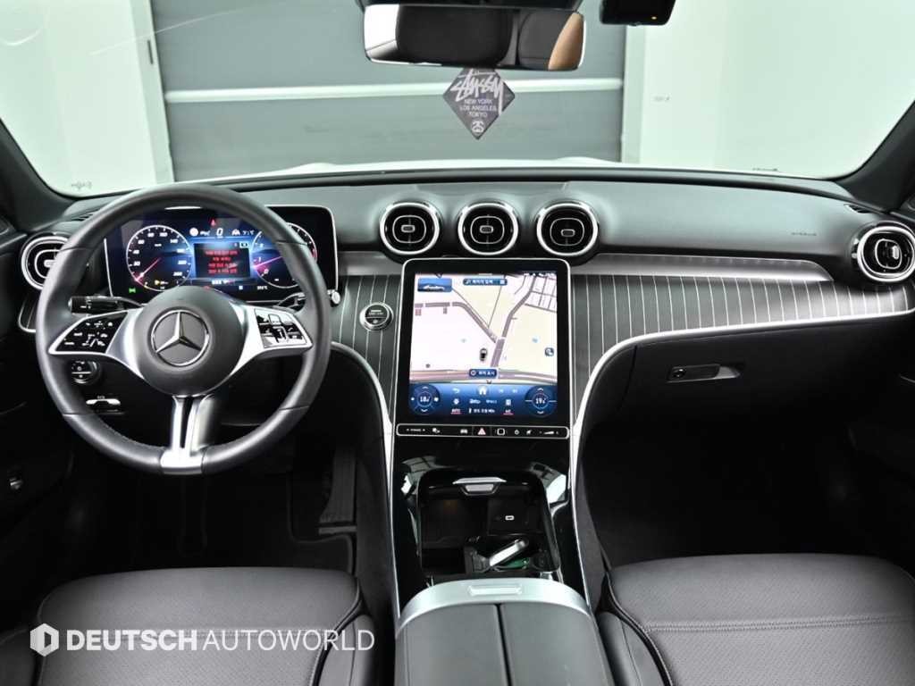 벤츠 C 클래스 C클래스 W206 C300 4MATIC 아방가르드 이미지 7