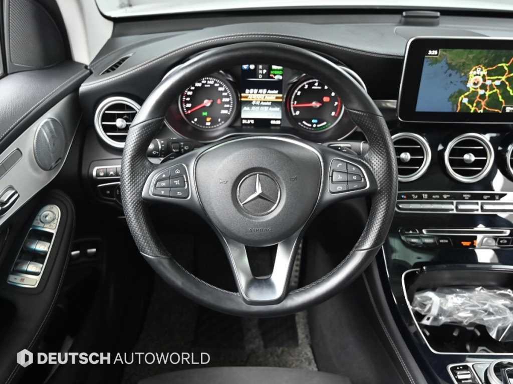 벤츠 GLC 클래스 GLC클래스 X253 GLC 350 e 4MATIC AMG LINE 이미지 13