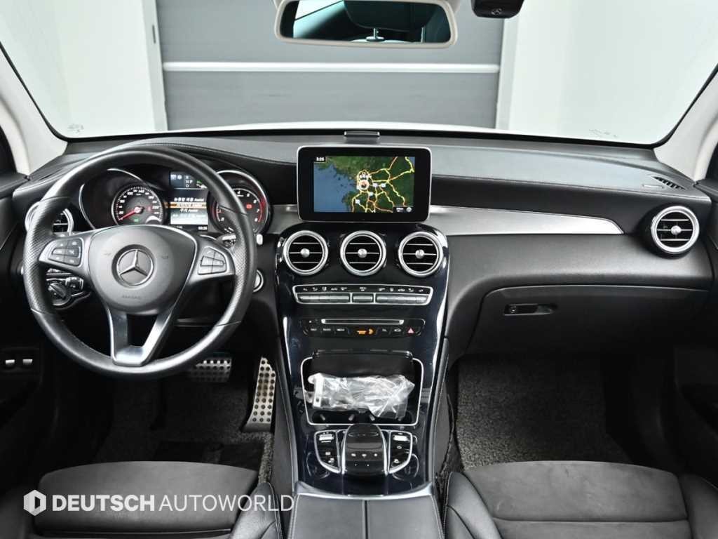 벤츠 GLC 클래스 GLC클래스 X253 GLC 350 e 4MATIC AMG LINE 이미지 7