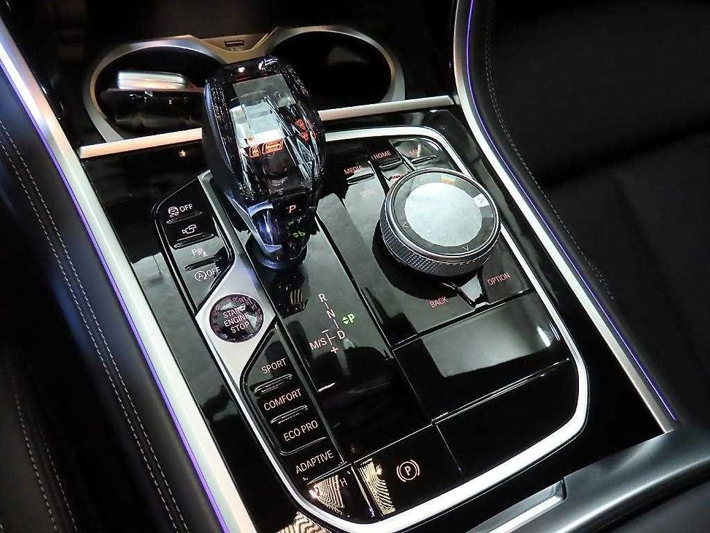 BMW 8시리즈 8시리즈 (G15) M850i xDrive 그란 쿠페 이미지 12