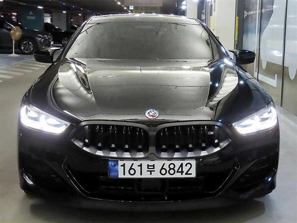 BMW 8시리즈 8시리즈 (G15) M850i xDrive 그란 쿠페 이미지 2