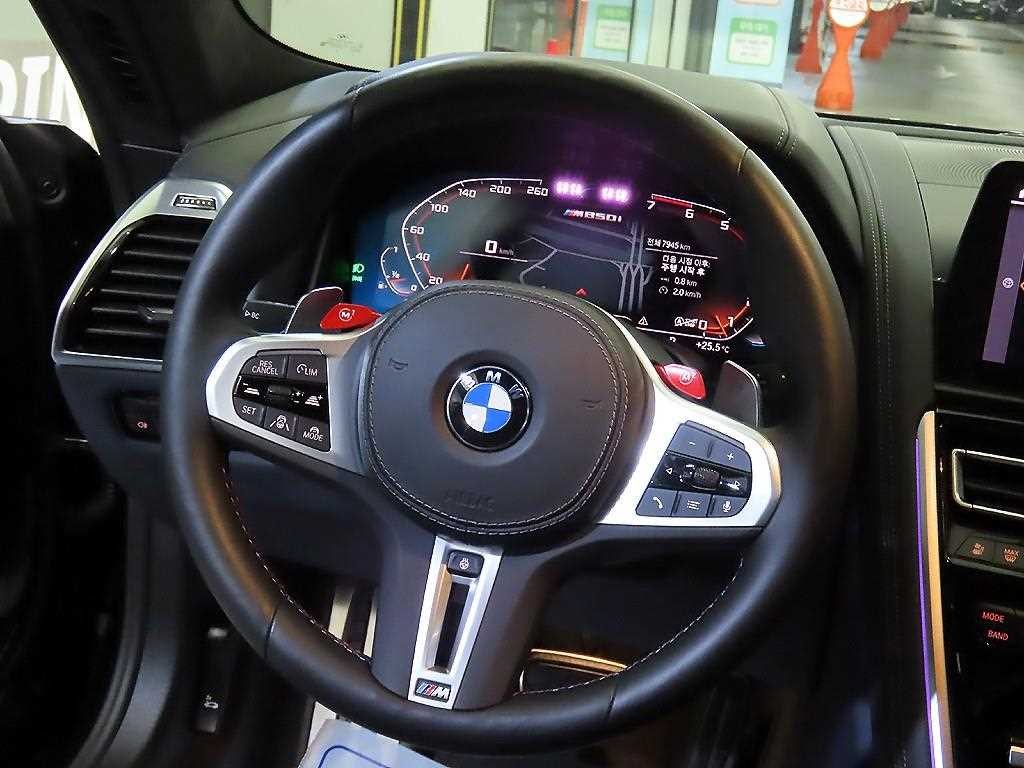 BMW 8시리즈 8시리즈 (G15) M850i xDrive 그란 쿠페 이미지 8