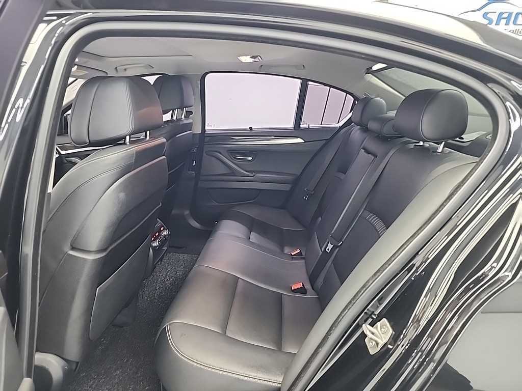 BMW 5시리즈 5시리즈 (F10) 528i xDrive 럭셔리 플러스 이미지 12