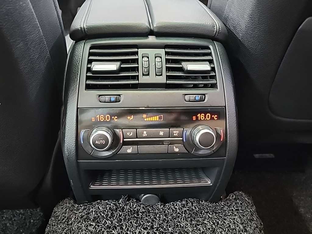 BMW 5시리즈 5시리즈 (F10) 528i xDrive 럭셔리 플러스 이미지 13