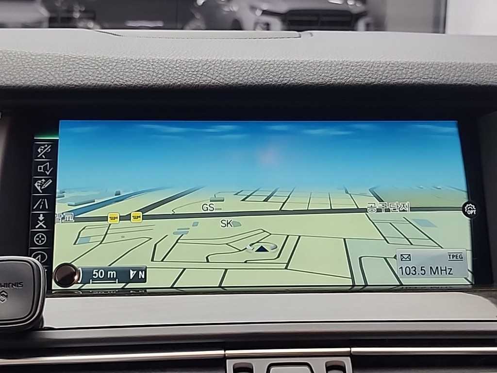 BMW 5시리즈 5시리즈 (F10) 528i xDrive 럭셔리 플러스 이미지 15
