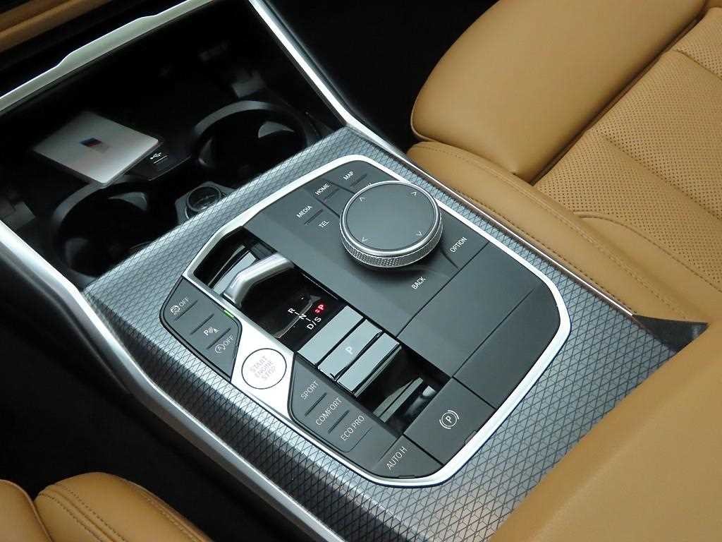 BMW 3시리즈 3시리즈 (G20) 320d 투어링 M 스포츠 이미지 11