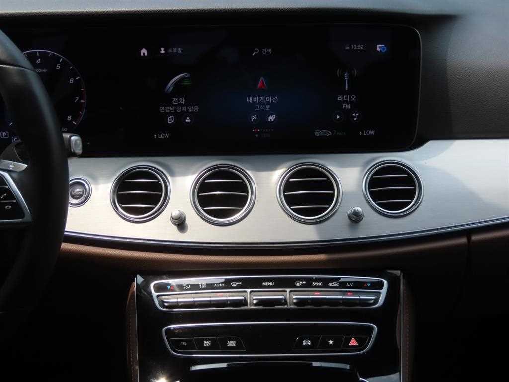 벤츠 E 클래스 E-클래스 W213 E250 아방가르드 이미지 11