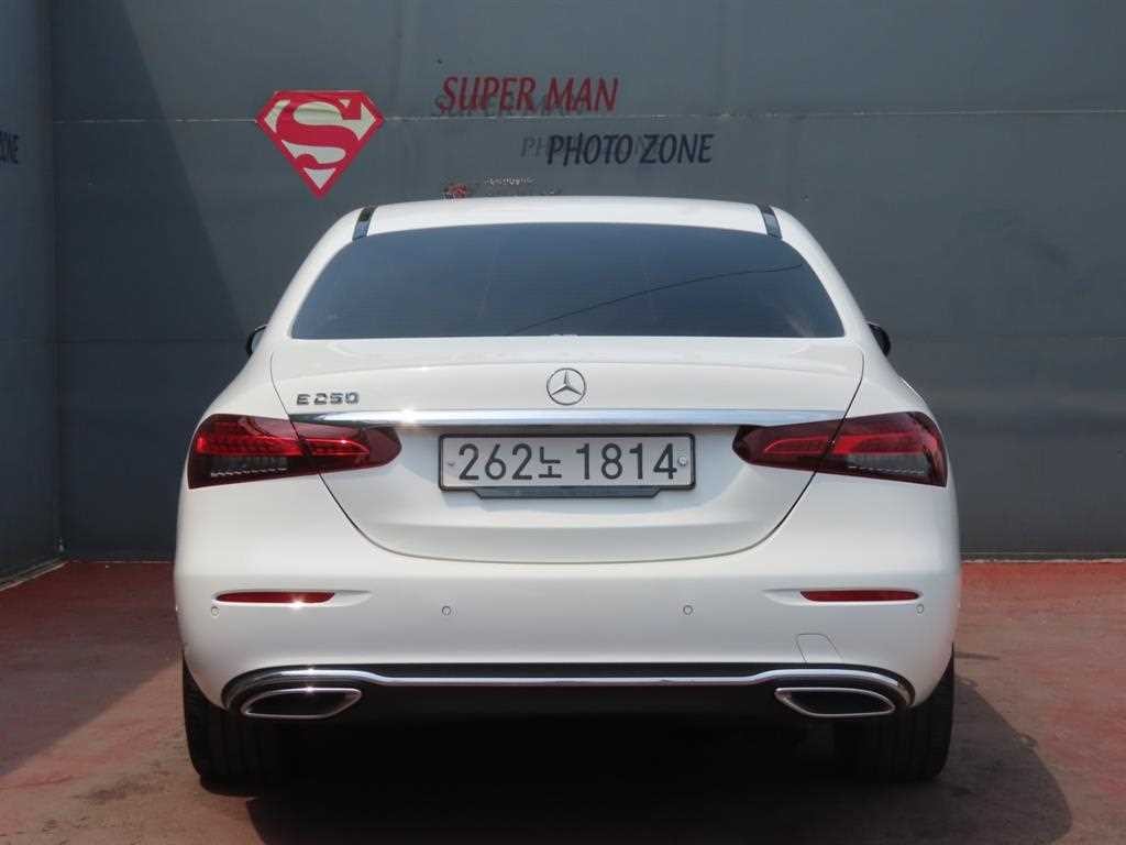 벤츠 E 클래스 E-클래스 W213 E250 아방가르드 이미지 4