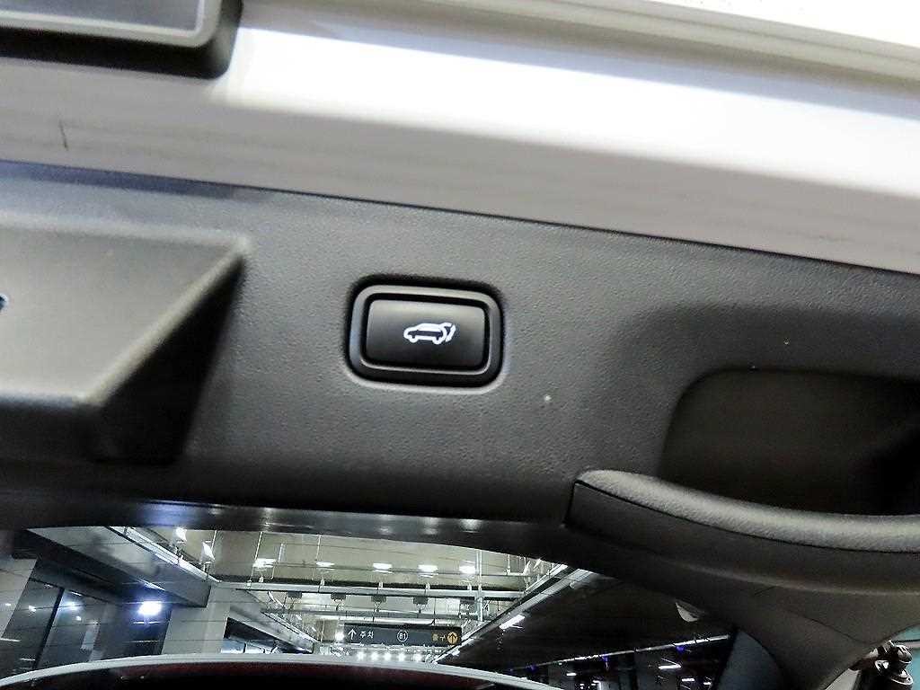 현대 투싼 투싼 하이브리드(NX4) 2WD N-Line 인스퍼레이션 이미지 16