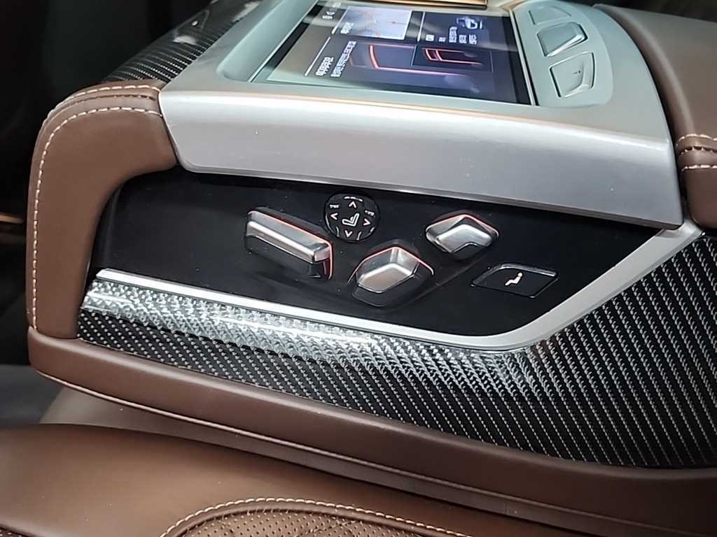 BMW 7시리즈 7시리즈 (G11) 730d xDrive M 스포츠 이미지 15
