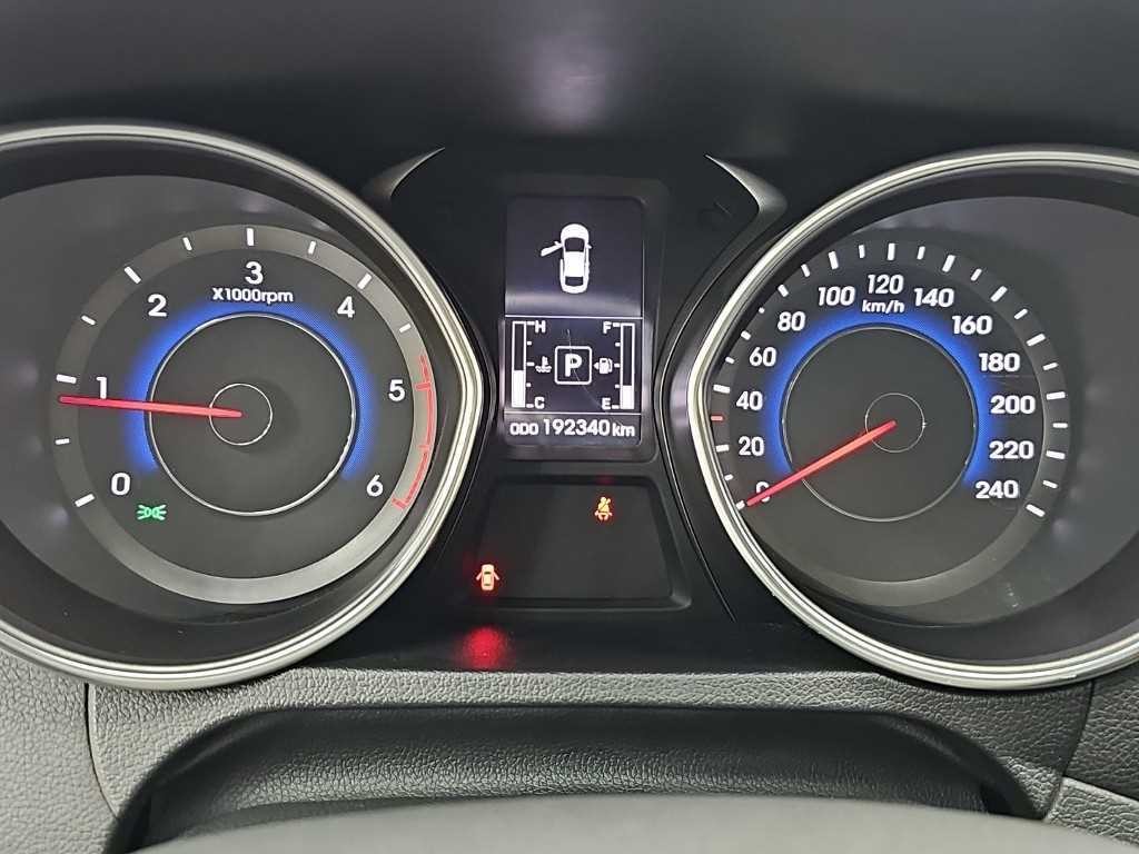 현대 아반떼 더 뉴 아반떼 1.6 VGT 모던 이미지 6