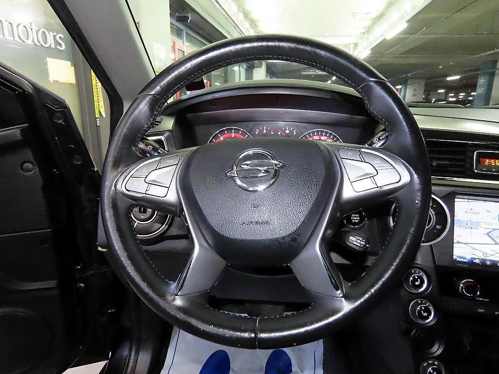 KG모빌리티(쌍용) 코란도 코란도스포츠 디젤 4WD 익스트림 이미지 8