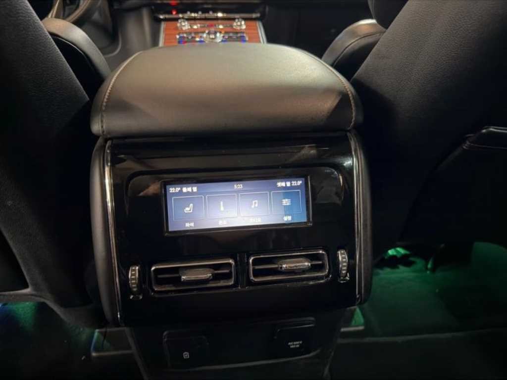 링컨 에비에이터 에비에이터 2세대 3.0 PHEV GT AWD 이미지 16