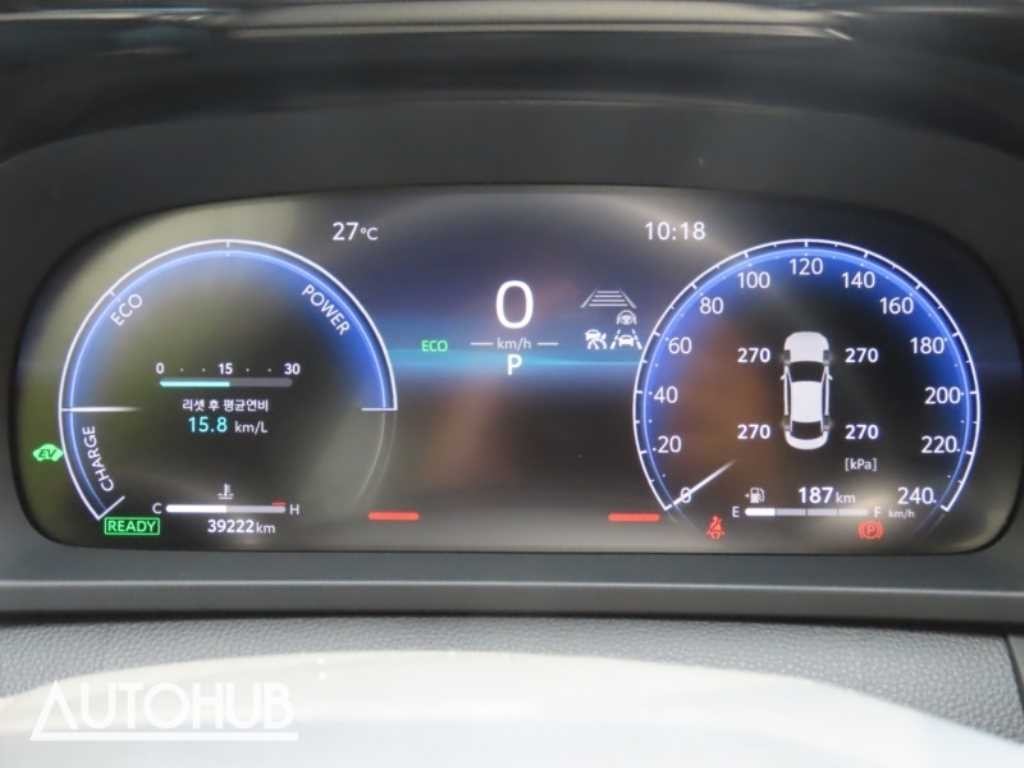 토요타 크라운 크라운 크로스오버 2.5 4WD 하이브리드 이미지 6