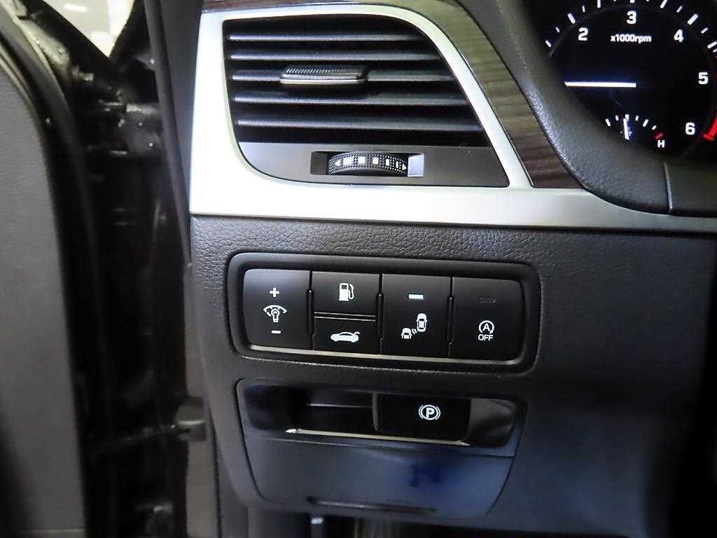제네시스 G80 2.2D AWD 럭셔리 이미지 17