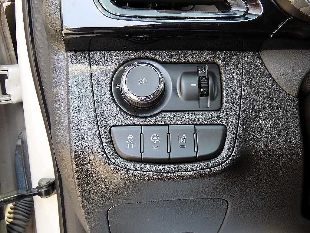 쉐보레 스파크 더 넥스트 스파크 LTZ C-TECH 이미지 12