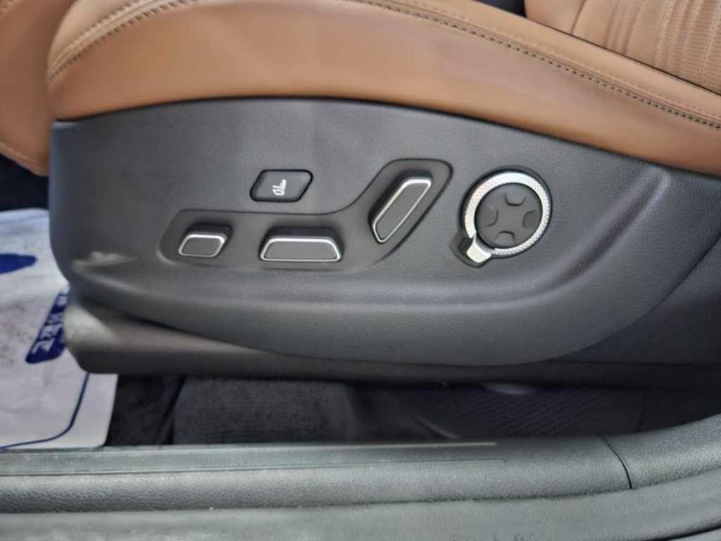 제네시스 GV70 2.5T 가솔린 AWD 기본형 이미지 15