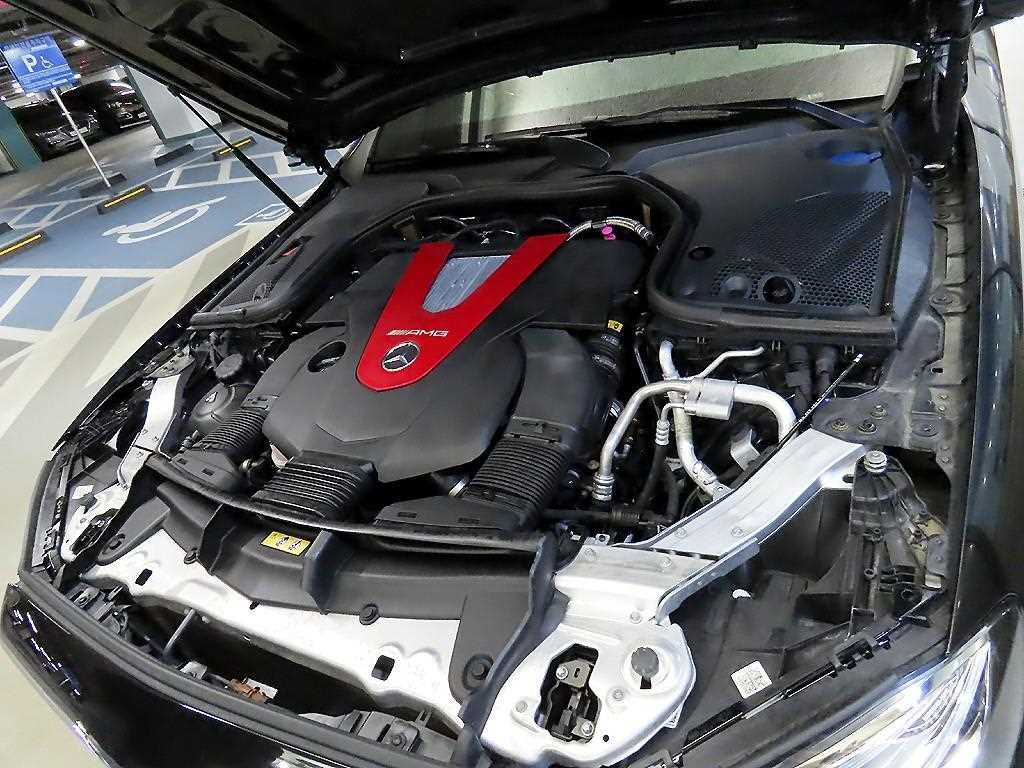 벤츠 E 클래스 E-클래스 W213 E43 AMG 4MATIC 이미지 18