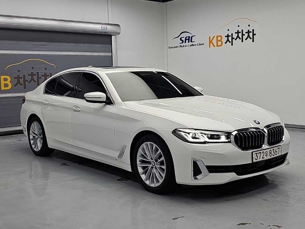 BMW 5시리즈 5시리즈 (G30) 520i 럭셔리 이미지 5
