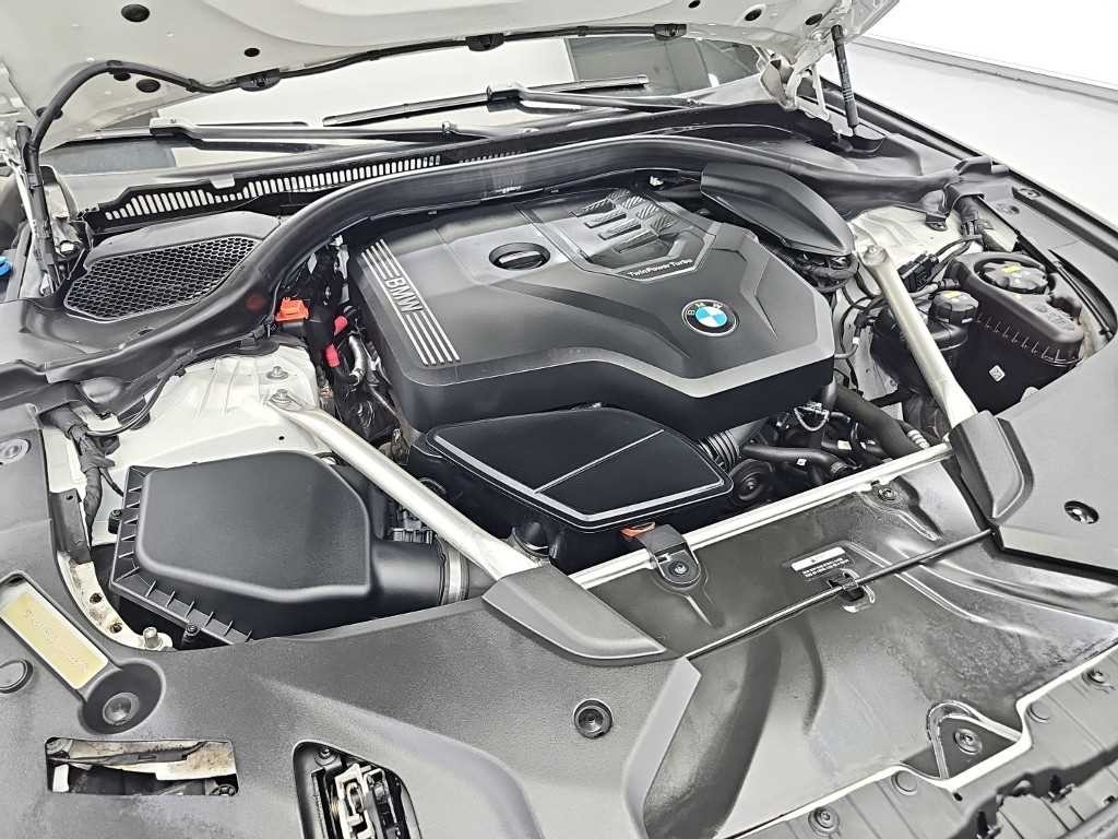 BMW 5시리즈 5시리즈 (G30) 520i 럭셔리 이미지 6