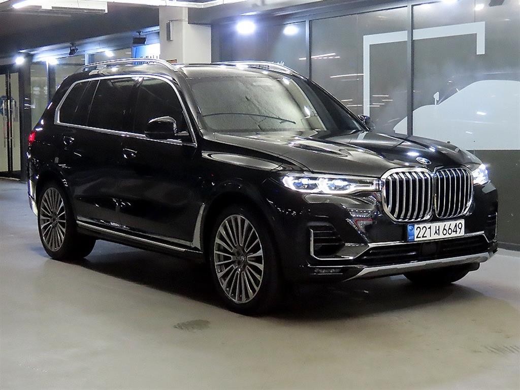 BMW X7 X7 (G07) xDrive 40d 디자인 퓨어 엑셀런스 7인승 이미지 1
