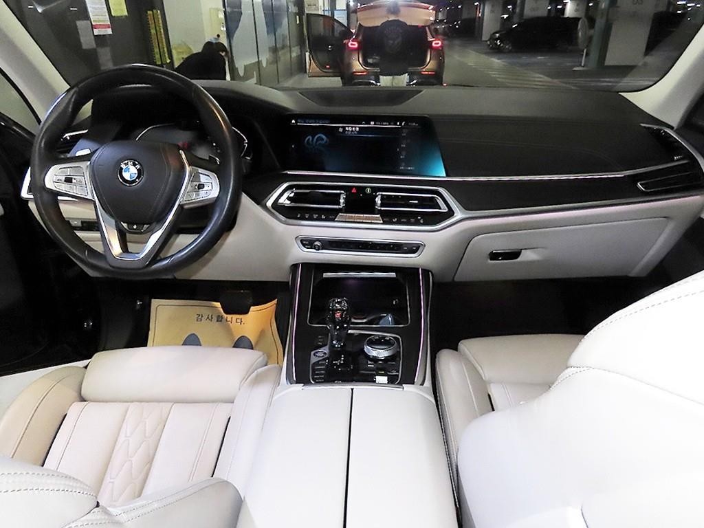 BMW X7 X7 (G07) xDrive 40d 디자인 퓨어 엑셀런스 7인승 이미지 10