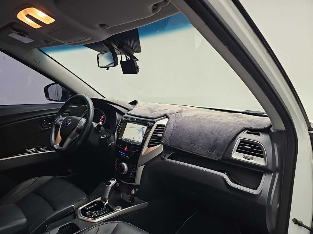 KG모빌리티(쌍용) 티볼리 가솔린 2WD 1.6 VX 이미지 18
