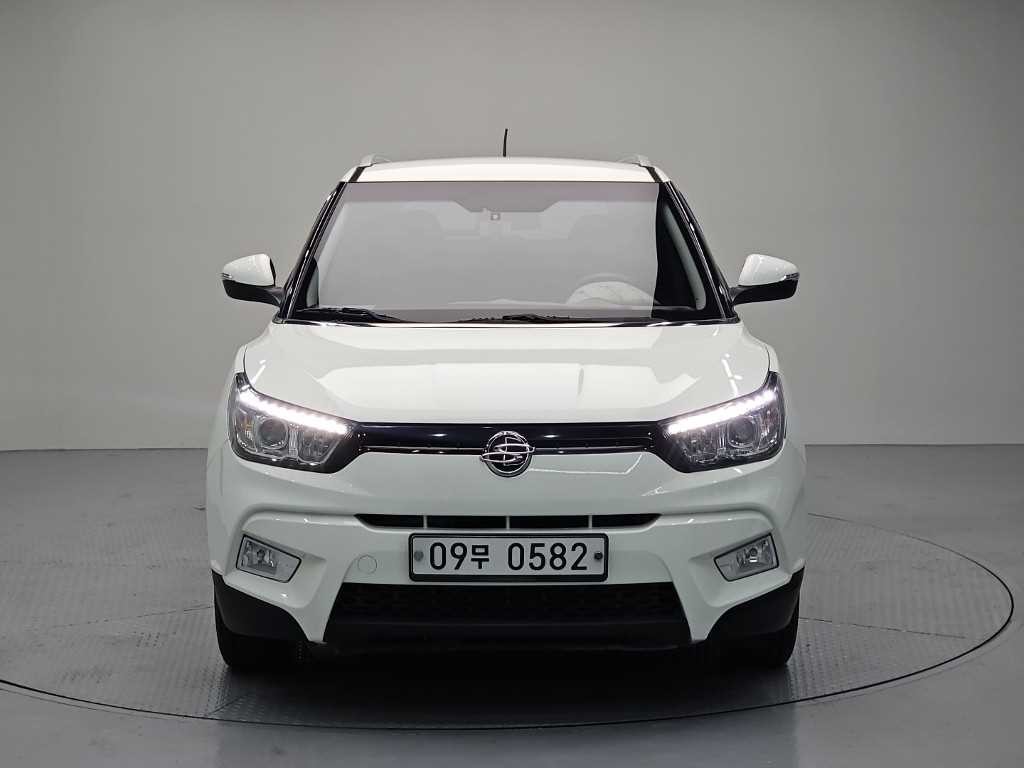 KG모빌리티(쌍용) 티볼리 가솔린 2WD 1.6 VX 이미지 2