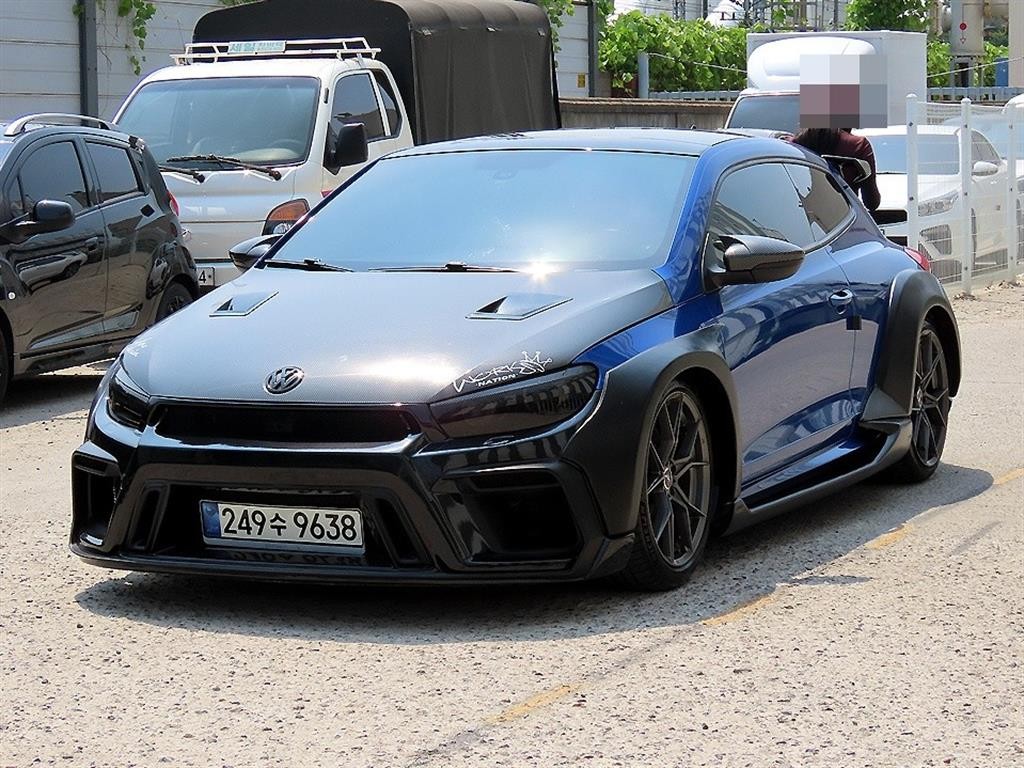 폭스바겐 시로코 2.0 TSI R 이미지 2