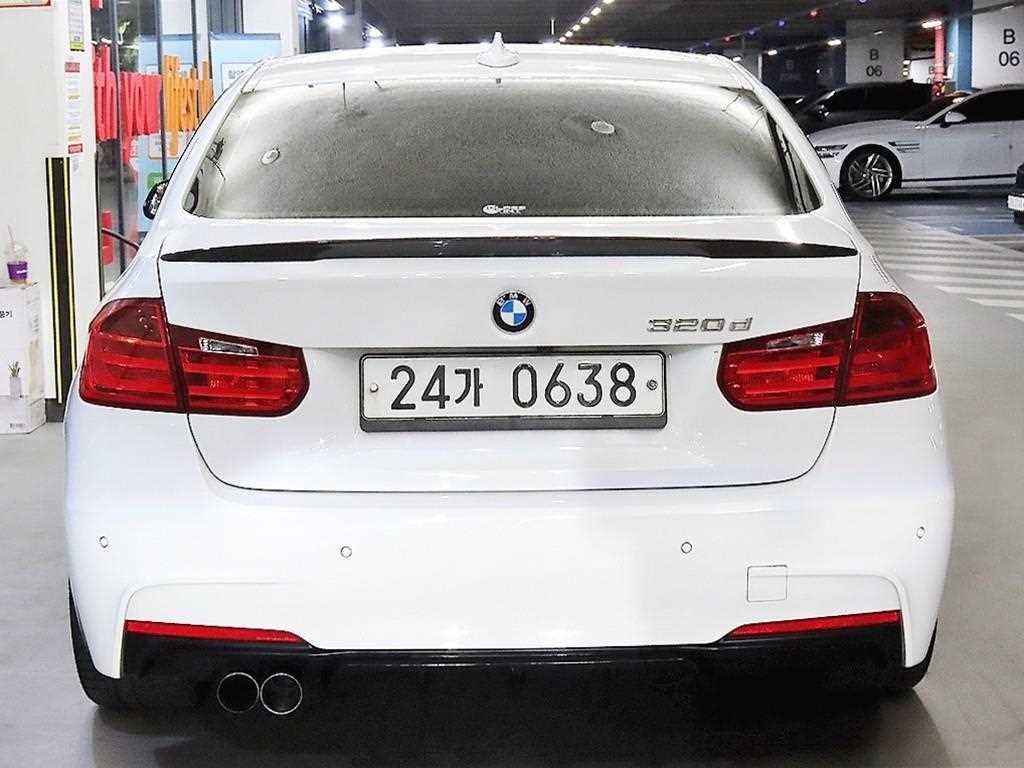 BMW 3시리즈 3시리즈 (F30) 320d M 퍼포먼스 에디션 이미지 5