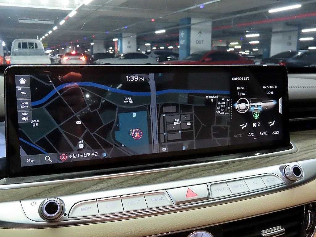 기아 K9 더 뉴 K9 2세대 3.3 T-GDI AWD 플래티넘 이미지 13