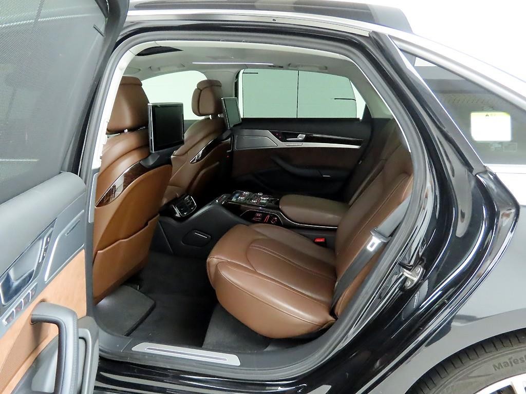 아우디 A8 뉴A8 4.2 TDI 콰트로 LWB 이미지 14