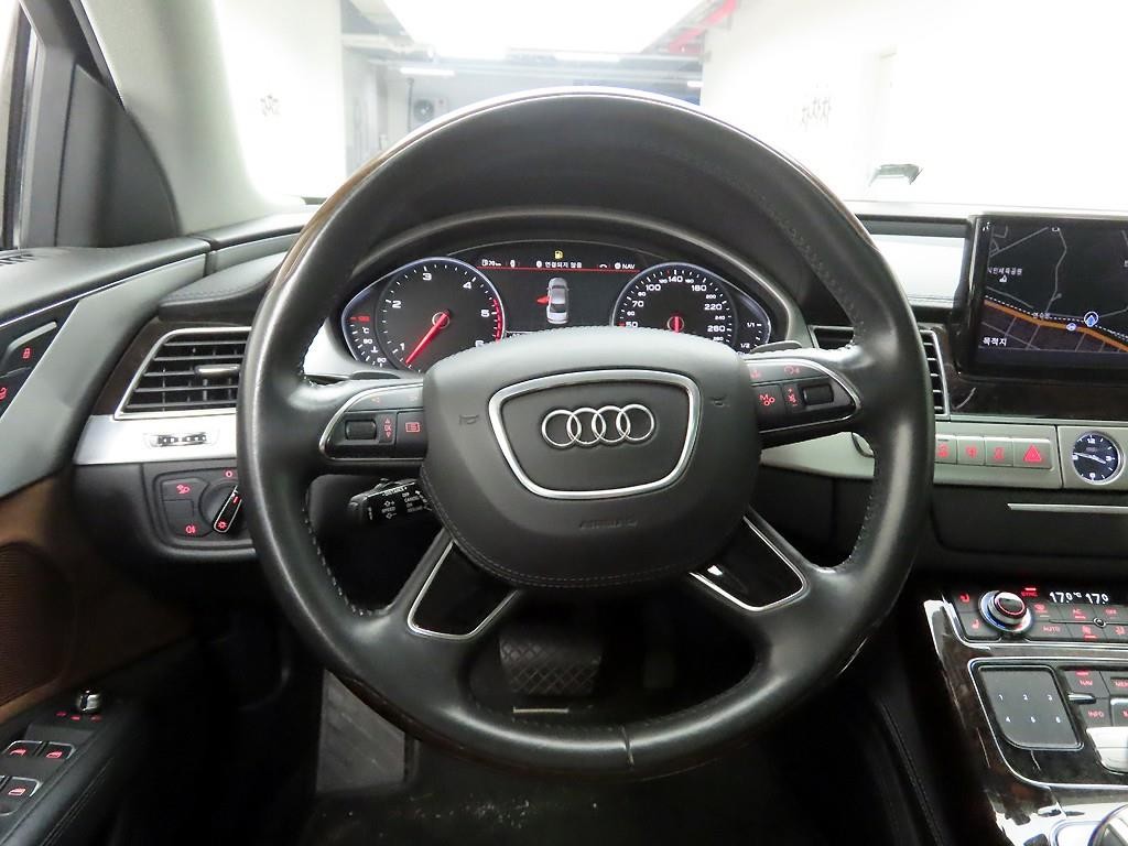 아우디 A8 뉴A8 4.2 TDI 콰트로 LWB 이미지 7