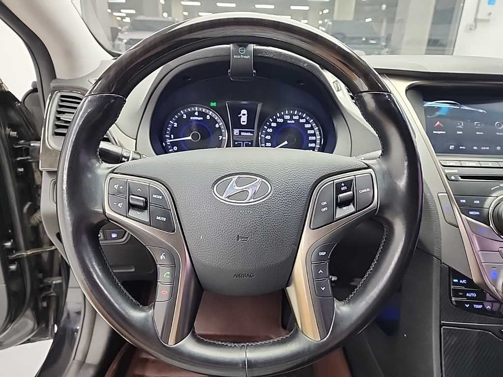 현대 그랜저 그랜저 HG HG240 LUXURY 이미지 9
