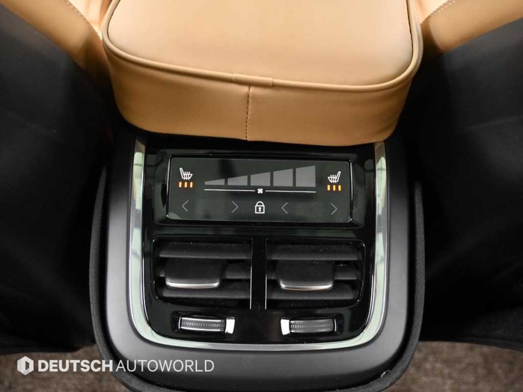 볼보 XC60 XC60(2세대) B6 AWD 얼티메이트 브라이트 이미지 16