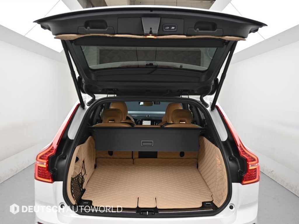 볼보 XC60 XC60(2세대) B6 AWD 얼티메이트 브라이트 이미지 19