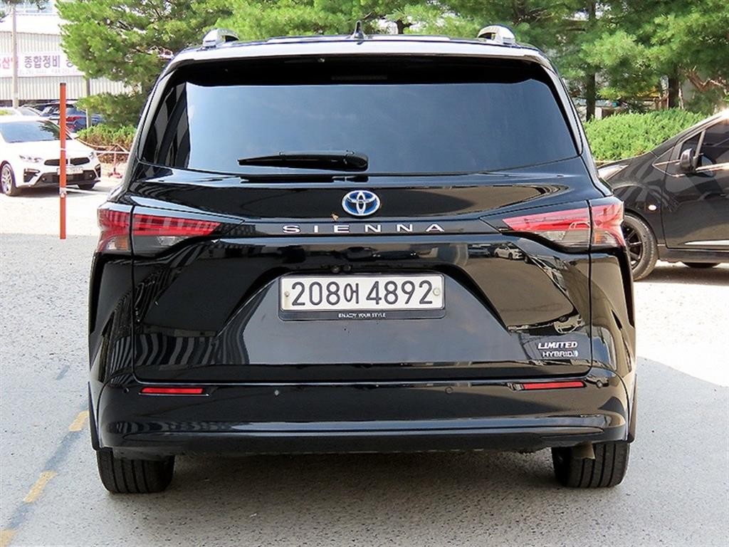 토요타 시에나 2.5 2WD 하이브리드 이미지 4