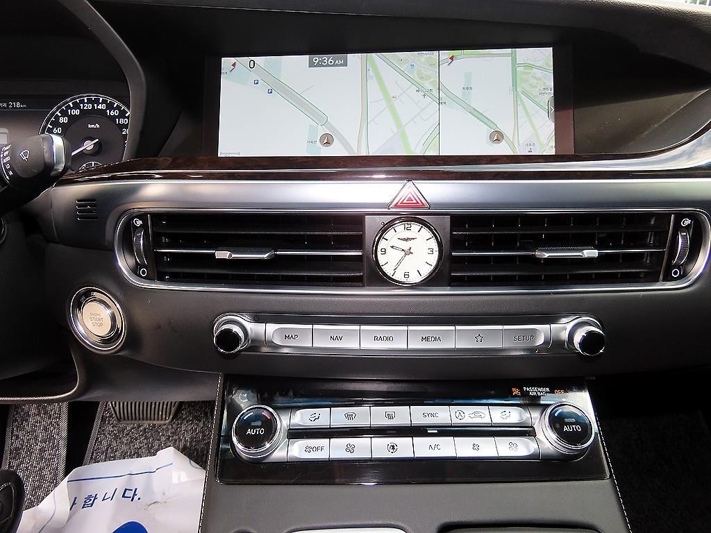 제네시스 G90 3.3 T AWD 프리미엄 럭셔리 이미지 14