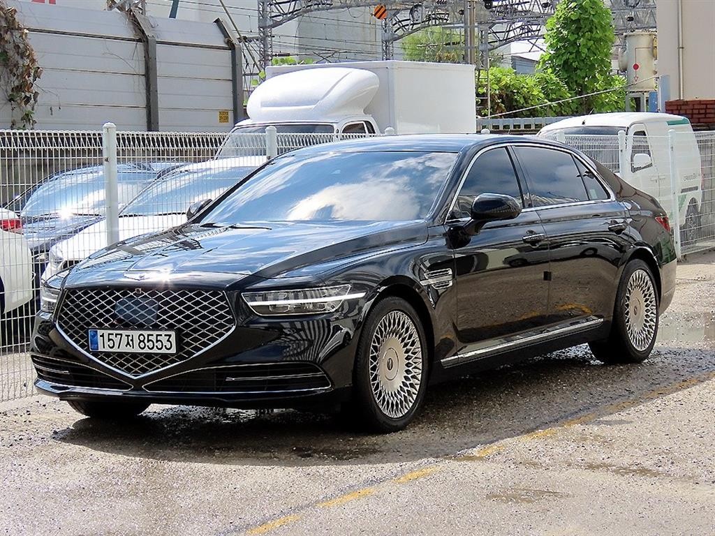 제네시스 G90 3.3 T AWD 프리미엄 럭셔리 이미지 2