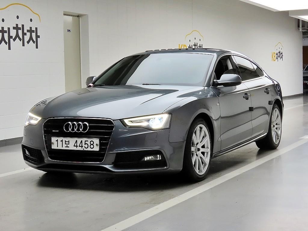 아우디 A5 35 TDI 콰트로 스포츠백 이미지 2