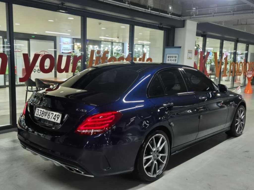 벤츠 C 클래스 C클래스 W205 C43 AMG 4MATIC 이미지 4