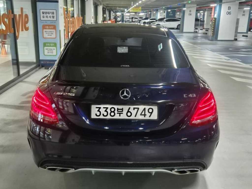 벤츠 C 클래스 C클래스 W205 C43 AMG 4MATIC 이미지 5